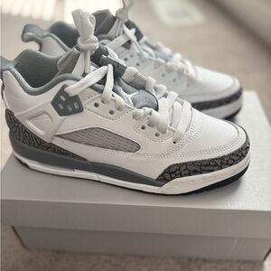 Jordan Spizike Low Kids White and Gray Sneakers